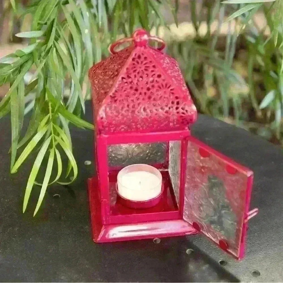 Handmade Small Metal and Etched Glass Tea Light Hanging Lantern in Class… - Picture 2 of 8